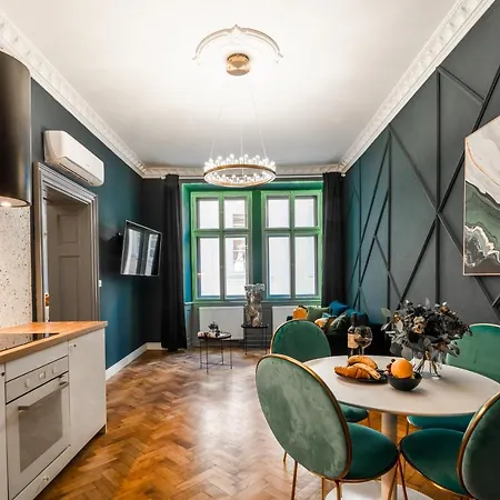 Charles Bridge Suite By Riverside Praga Esterno foto